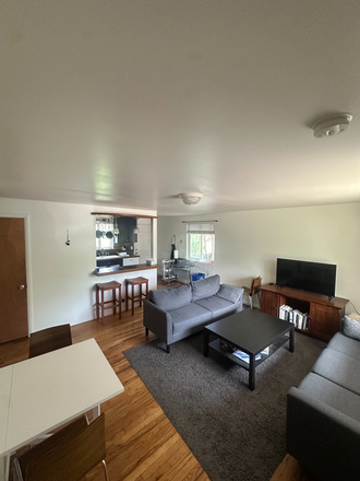 Living room - House close to main campus and east campus