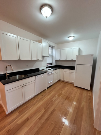 Kitchen - 3 Bed Available 8/1/26! *CONTACT NOAH 603-470-8181