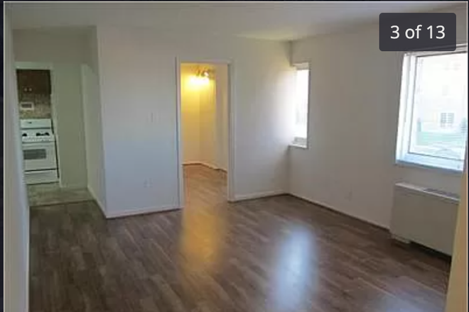 Bedroom - 2 bed room that can house 3 students available for rent for the Aug 2026 to June 2027 academic year