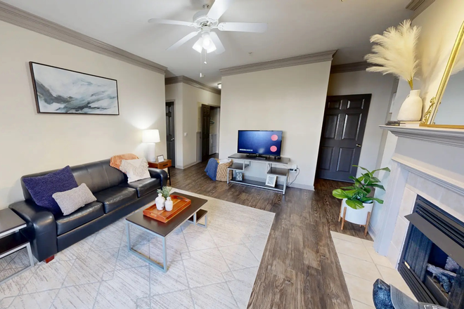 Newly Renovated, all wood flooring throughout unit - The Landing Fayetteville ($800 paid incentive to take over lease) Apartments