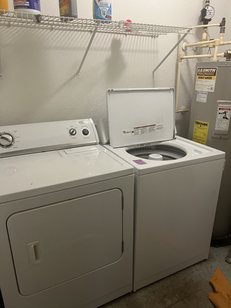 Laundry Room - Campus Crossing on Alafaya - Relet for Spring&Summer 2027 Apartments