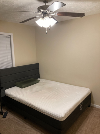 Bedroom - Donahue Crossing