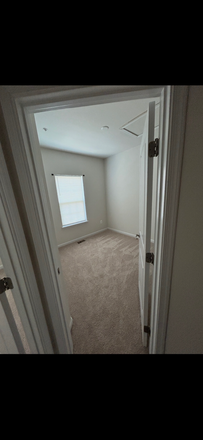 Bedroom - Room in Greenbelt Station Townhouse Available!