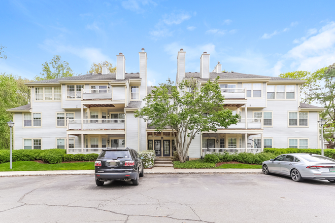 Exterior - 2BR Condo-Rainier Ct-Princeton