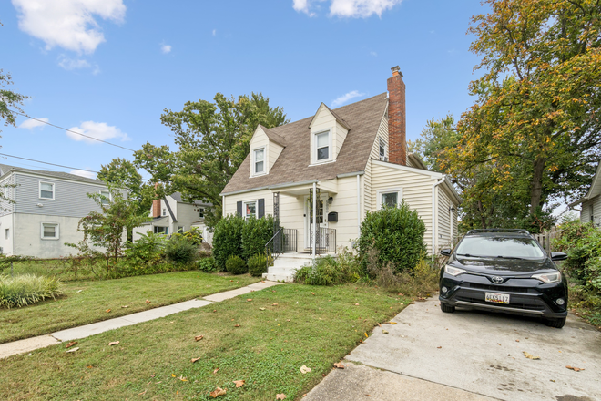 Street View - 5000 Quebec St (College Park, MD) Apartments