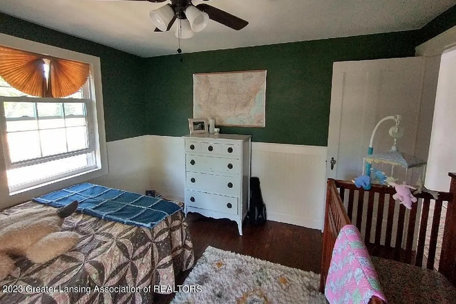 Bedroom 1 (Zillow) - Available June 2026 - Spacious Furnished House Near Campus (2.2 mi) – 2 Rooms Opening (June & January)
