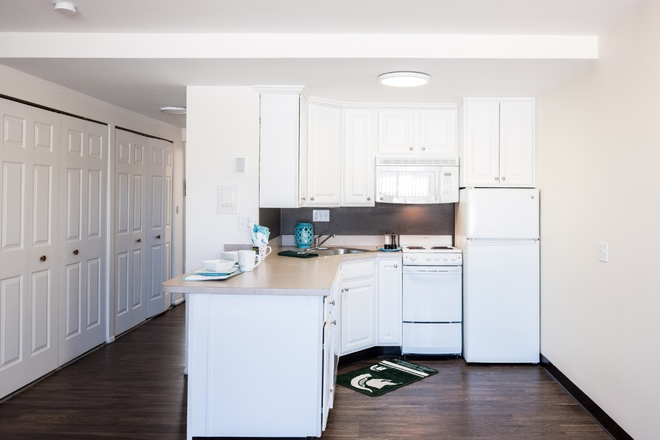 Kitchen - Studio House Apartments