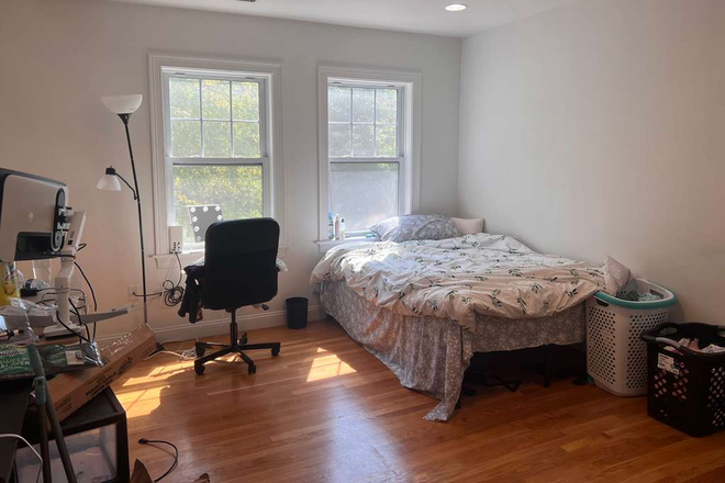 Bedroom (shared) - 63B Circuit Street