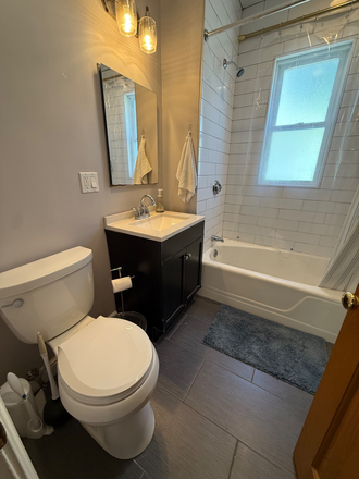 - - THREE BED NEAR TUFTS UNIVERSITY 6/1/2027