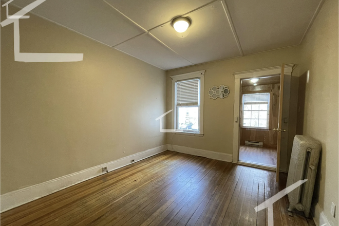 bedroom - 192 kelton street Allston