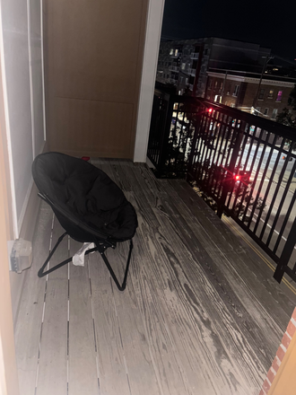 Balcony - Views on Vine Apartments