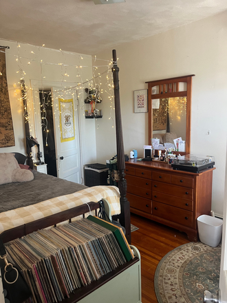 Bedroom - Single Room in 3 Bed 1 Bath