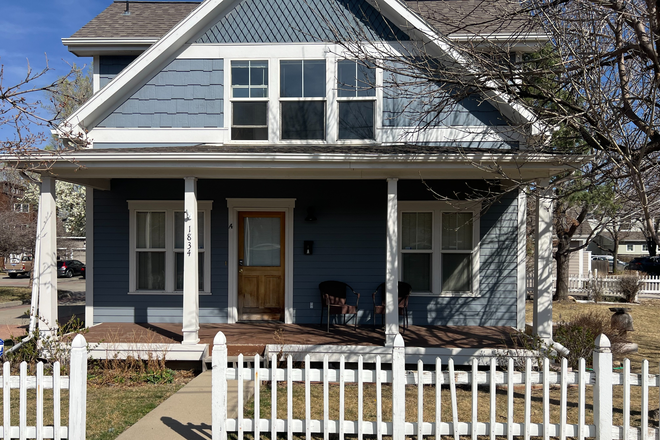 Street View - 1 bed/1 bath Fall 2026 Semester Sublease - close to Pearl St.