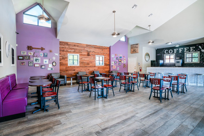 Community Center - Knights Circle Sublease Opportunity