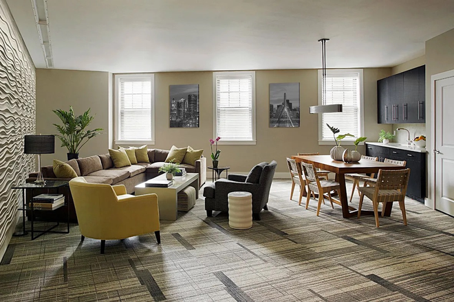 - - Spacious 2 bed 2 bath w/ Tons of Amenities in the building