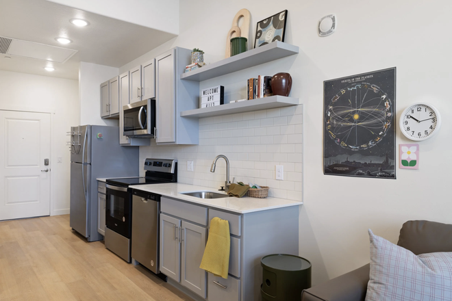 Kitchen - Ivory University House