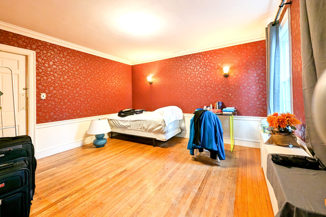 Bedroom - Available 8/1, No fee! Lg private room for rent, 5' walk to BC campus and T to downtown