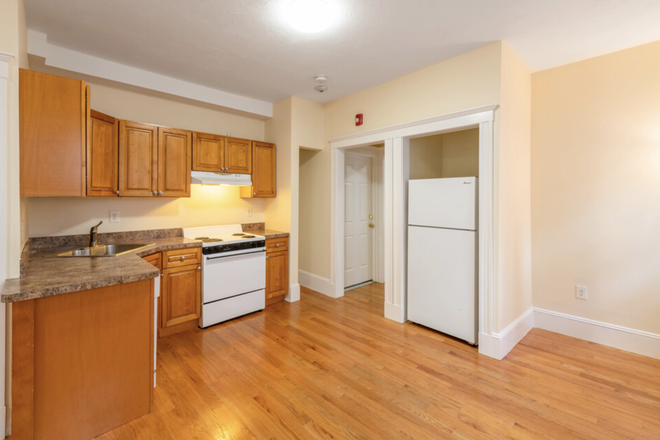 kitchen - 4 BD 2 BA Mission Hill No Brokers Fee!!!!!!