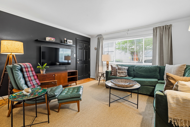 Living Room - Resident Ready Furnished Apartment Near Emory, Emory Midtown, & Grady
