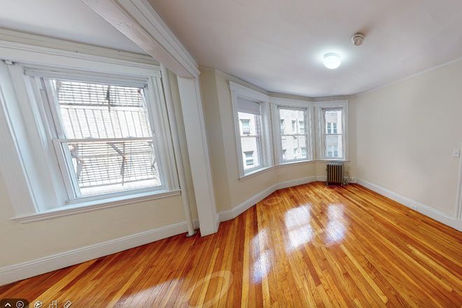 Call NOW for showings! 617-236-8550 - BOYLSTON ST - *NO FEE* UNIQUE ALCOVE STUDIO W/ BAY WINDOW, H&HW INC, LNDRY IN BLDNG *AVAIL NOW* Apartments
