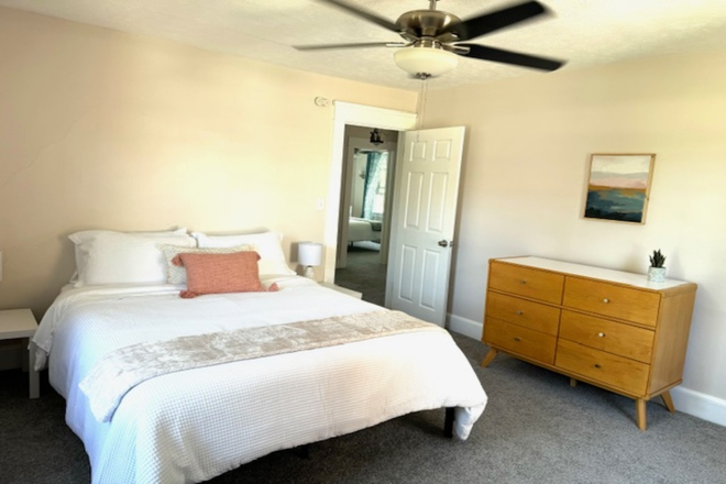 Bedroom - All Utilities, Wifi, Off-street parking included House