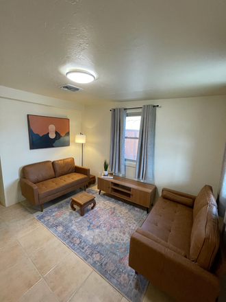 living room - 3bd/1ba Furnished bungalow in Tucson's historic Barrio Hollywood