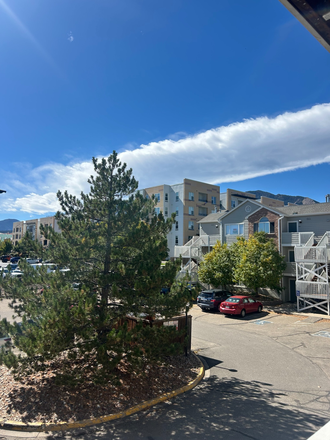 View from Window/Balcony - Flatiron peaks are visible - Spring Semester Sublease - Great condo right off campus
