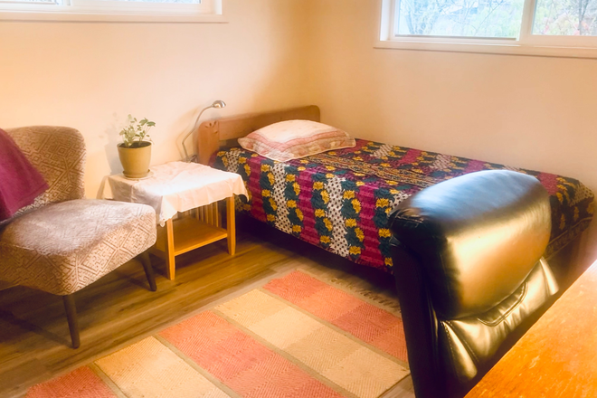 Bedroom - Cozy Furnished Room in a Beautiful University Neighborhood