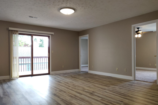 Living Room - SmartDigs Apartments