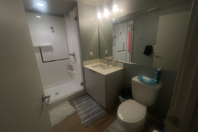 Bathroom - Spring 2026 Sublease - The Hub College Park
