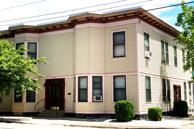 401 North 9th Street - ALL UTILITIES PAID, Efficiency, upper, Available August 15, 2026, $810