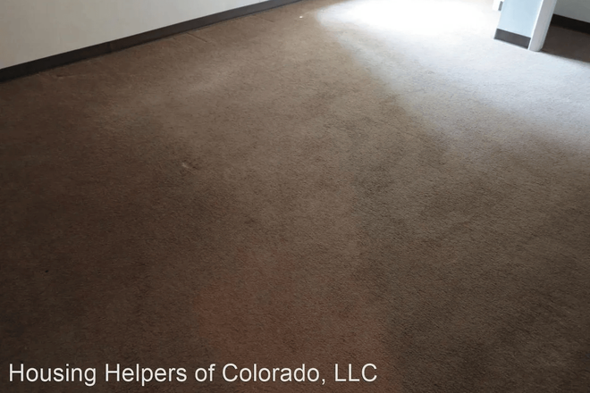 Basement bedroom, Bodie's gonna be moving into this one - 425 s 39th street | Summer sublet May 4 - August 1st