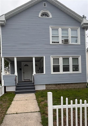 exterior - 3 bed nicely renovated available now.