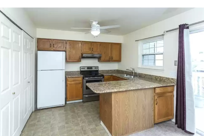 Shared (now furnished) Kitchen - Sunny 2nd Floor Bedroom in Great Location! Townhome