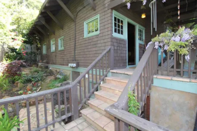 front porch - 1905 Craftsman- Architectural Heritage