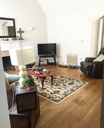Living Room - 1618 1st Avenue House