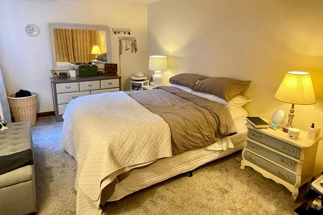Bedroom 2 - Large Rooms for Rent Close to Bear Creek Apartments - $500 discount on first month