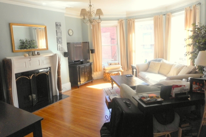 Photo - 875 Beacon St Apartments