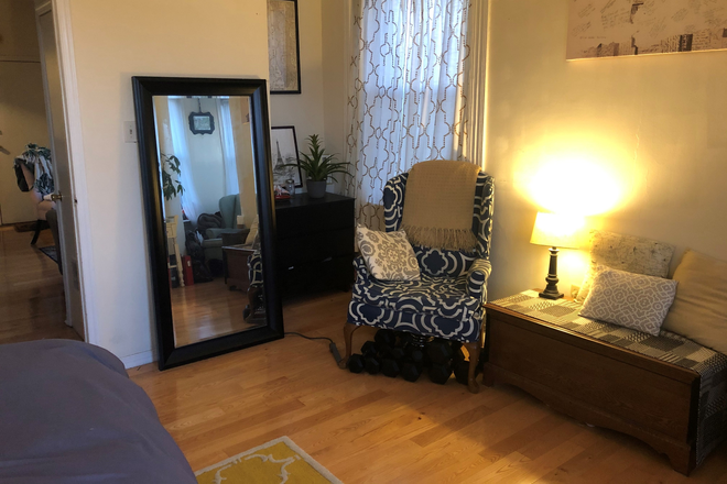 Large Bedroom - New!! Large 1 Bd + Study/Den + hardwood with Central AC + On-site Laundry Apartments