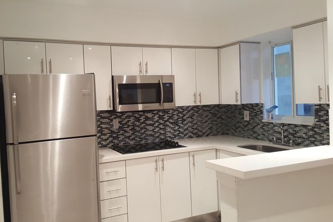 Modern Luxury Kitchen - Brand New Luxury 1B 1B Apt. next to Health District and Metro Rail