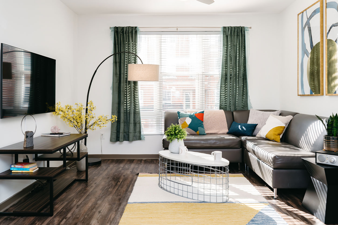 Living Room - Stanhope Apartments - Lease Transfer, Close to Campus with 1 Bedroom 1 Bath