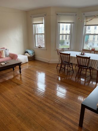 Living room - HUGE 4 Bedroom apt.in a great BC building! Parking,2 baths, walk to class! Great price! NO FEE!