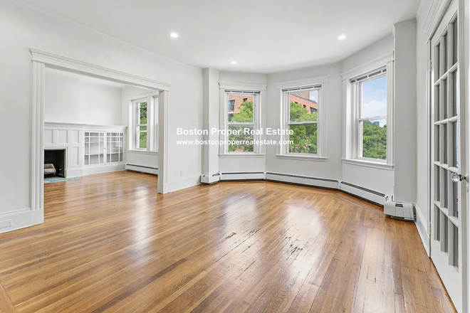 A - Huge unit... w/laundry/parking/outdoor space... OH MY....