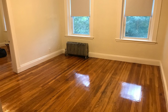 Call NOW for showings! 617-236-8600 - EGREMONT RD - *NO FEE* TRUE 2BR BY MBTA B, C, & D TRAIN AVAIL *9/1/2025* W/ H&HW INC, LNDRY IN BLDNG Apartments