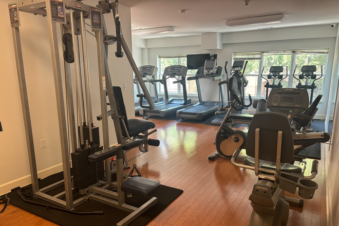 Fitness rooom - 2BR apt-Spring St-Princeton
