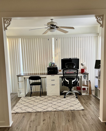 Sunroom-Study - Private Room for Rent Near Marietta Campus in Coed Shared Housing Condo