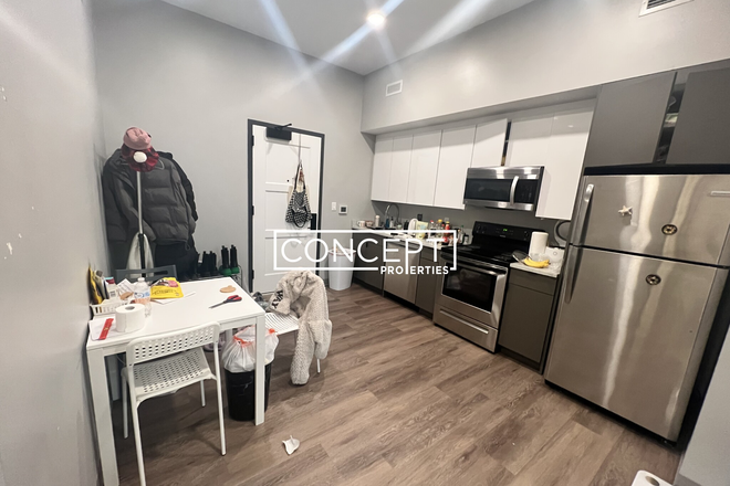 100 Hemenway - [July 15th move-in] Luxury 2 beds/1 bath on Hemenway [NO broker fee][Undergrads welcome]