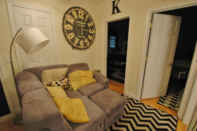 living room - Huge 1 split (2 BR) on Haviland St Avail 9/1/26 Apartments