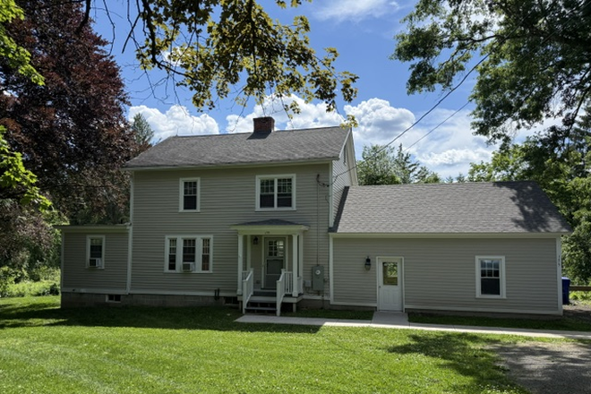 Exterior - 175 West Street - 4-Bedroom & 2-Bath-FIRST MONTH IS FREE, MENTION THIS AD, AND SIGN BY 7/15!!