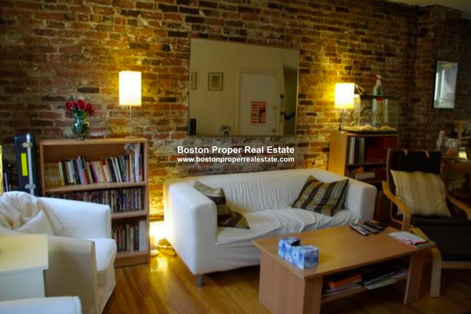 a - 2 bed with living room, NO BROKER FEE Apartments